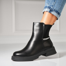 Ghete Dama Imblanite Negre din Piele Ecologica Vladisla Ghete Dama Imblanite Negre din Piele Ecologica Vladisla